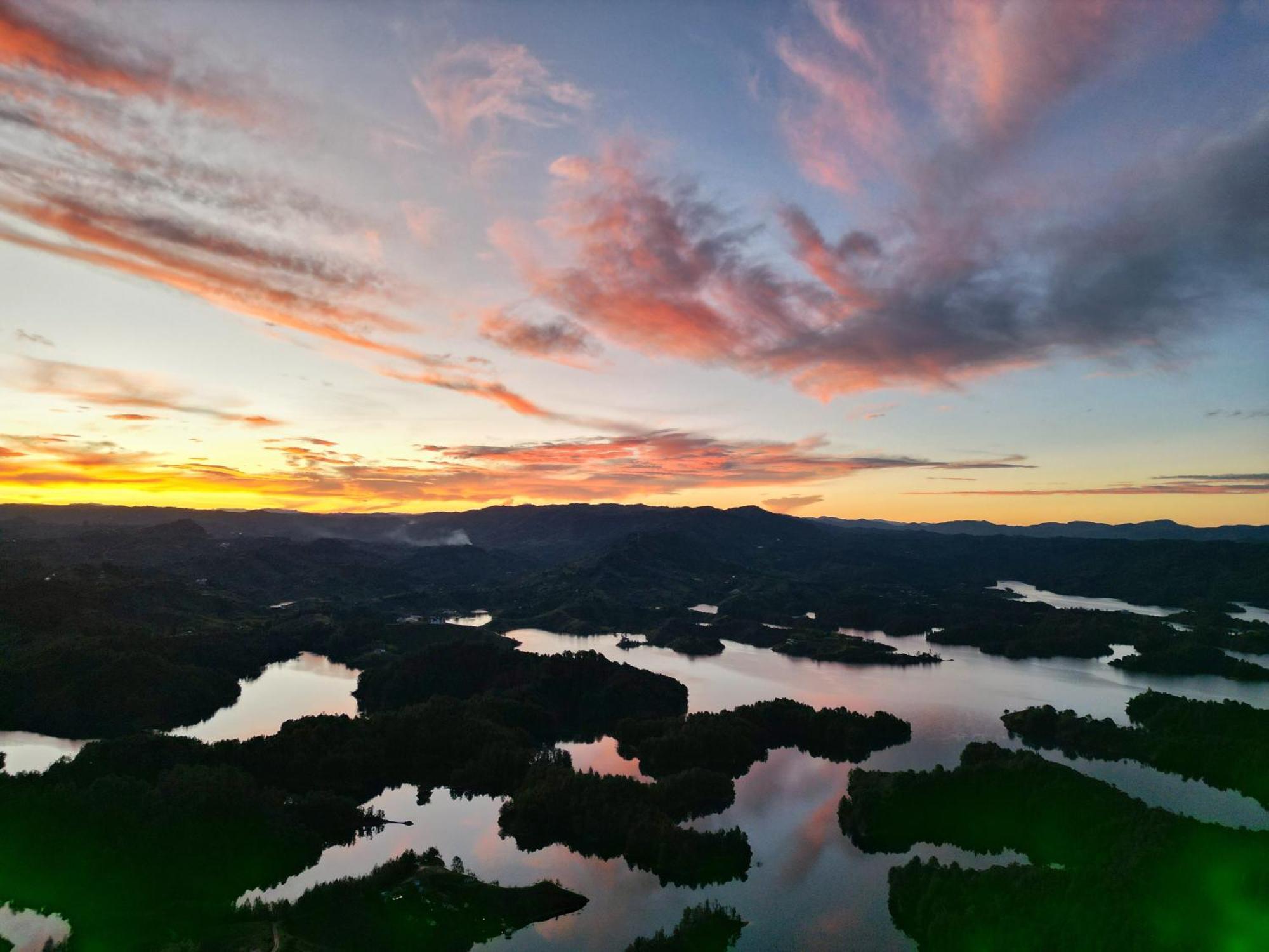 Levit Glamping - Hotel Guatape Penol (Adults Only) Exterior foto